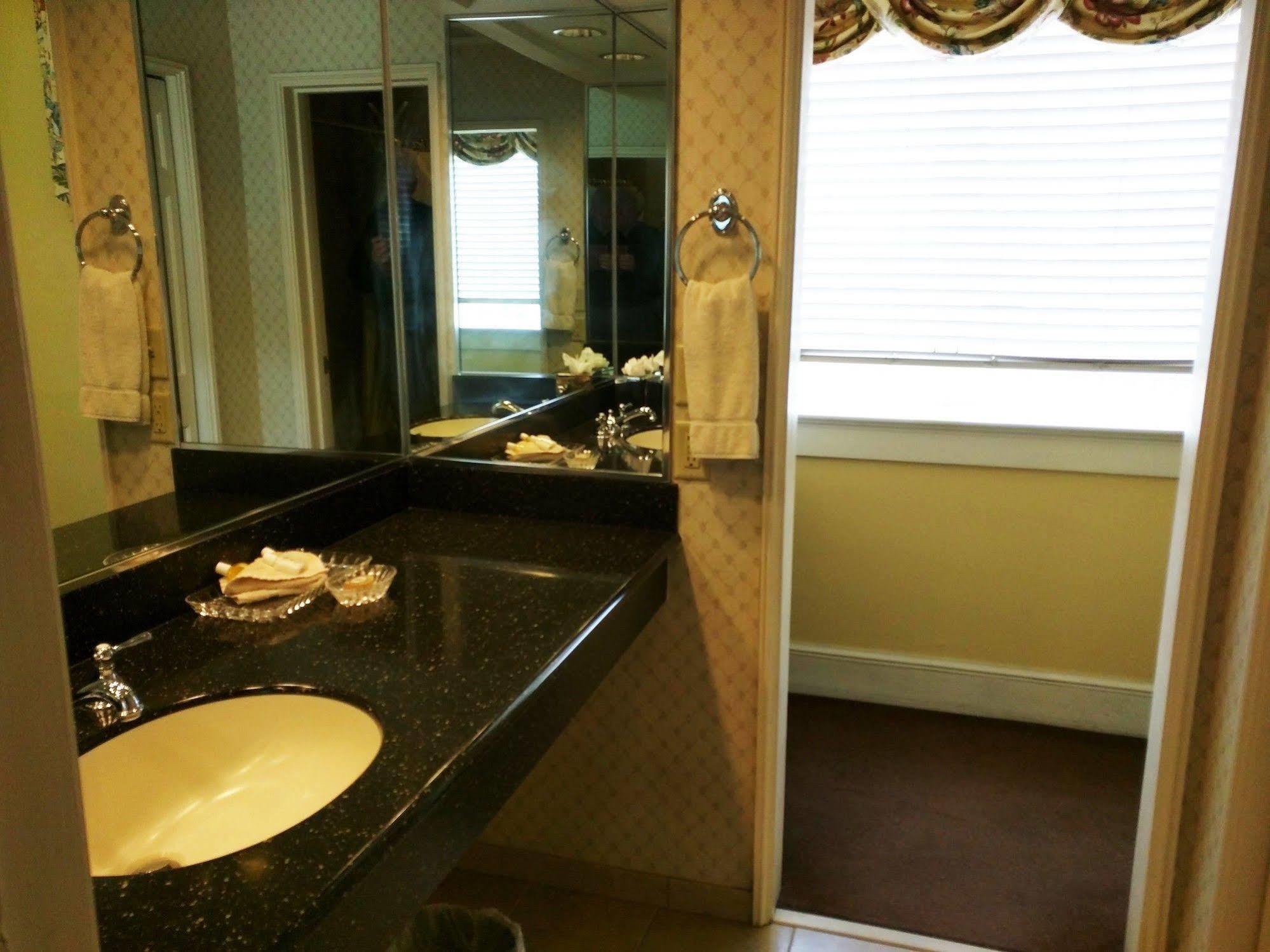 Planters Inn On Reynolds Square (Adults Only) Savannah Esterno foto